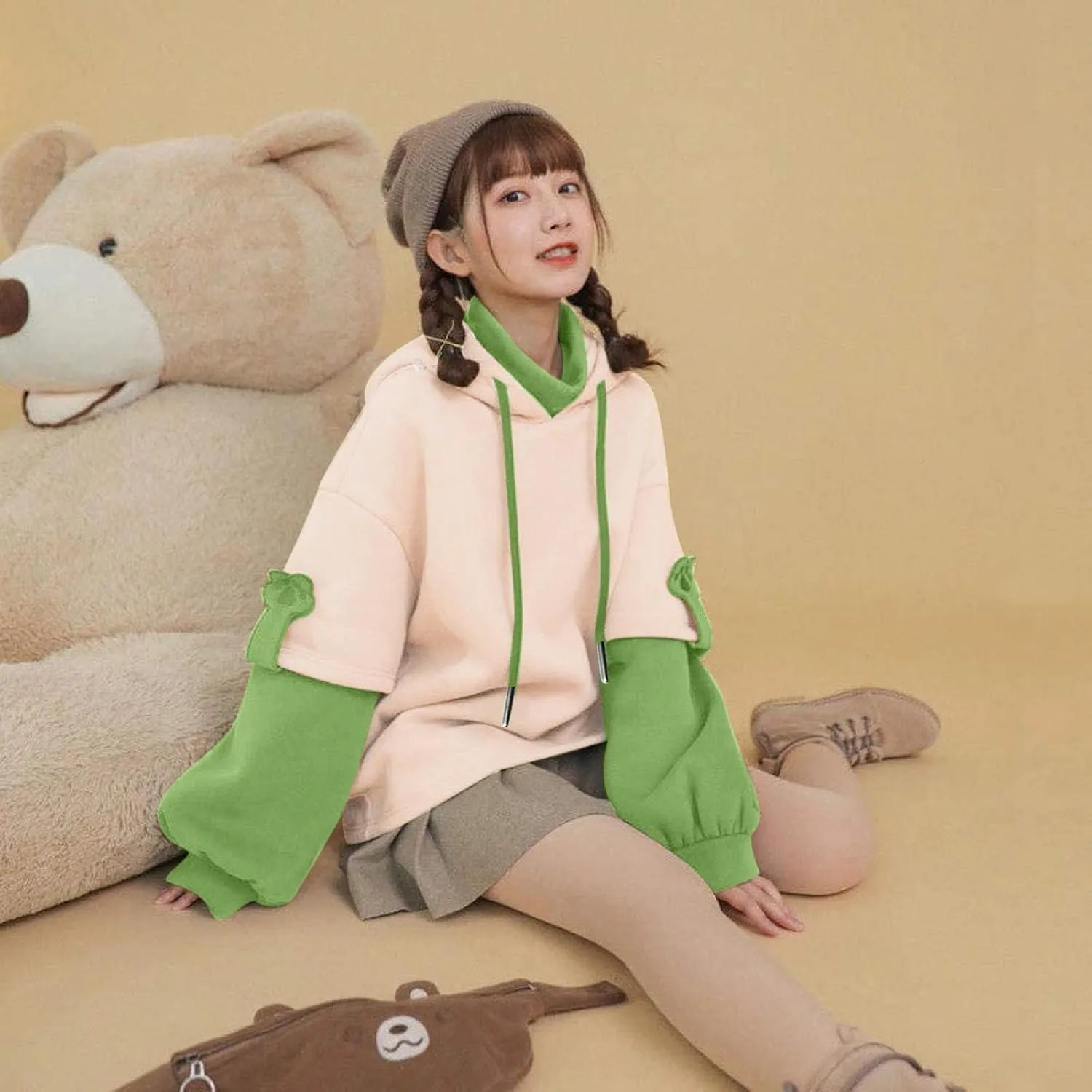 Cute Brown Bear Hoodie for Women Teen Girls Long Sleeve Kawaii Sweatshirts Patchwork Shirt with Cute Personality Bag