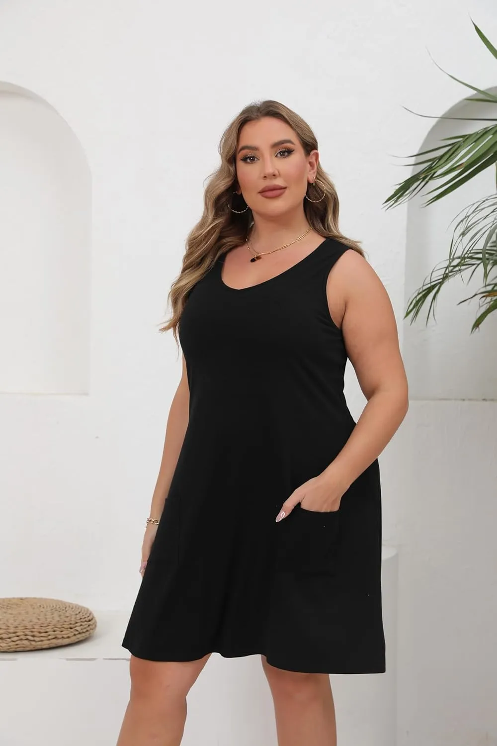 HBEYYTO Women Plus Size Sundress with Pockets V Neck Sleeveless Loose Fit Tank Dress Floral Print Beach Cover up 1X-5X