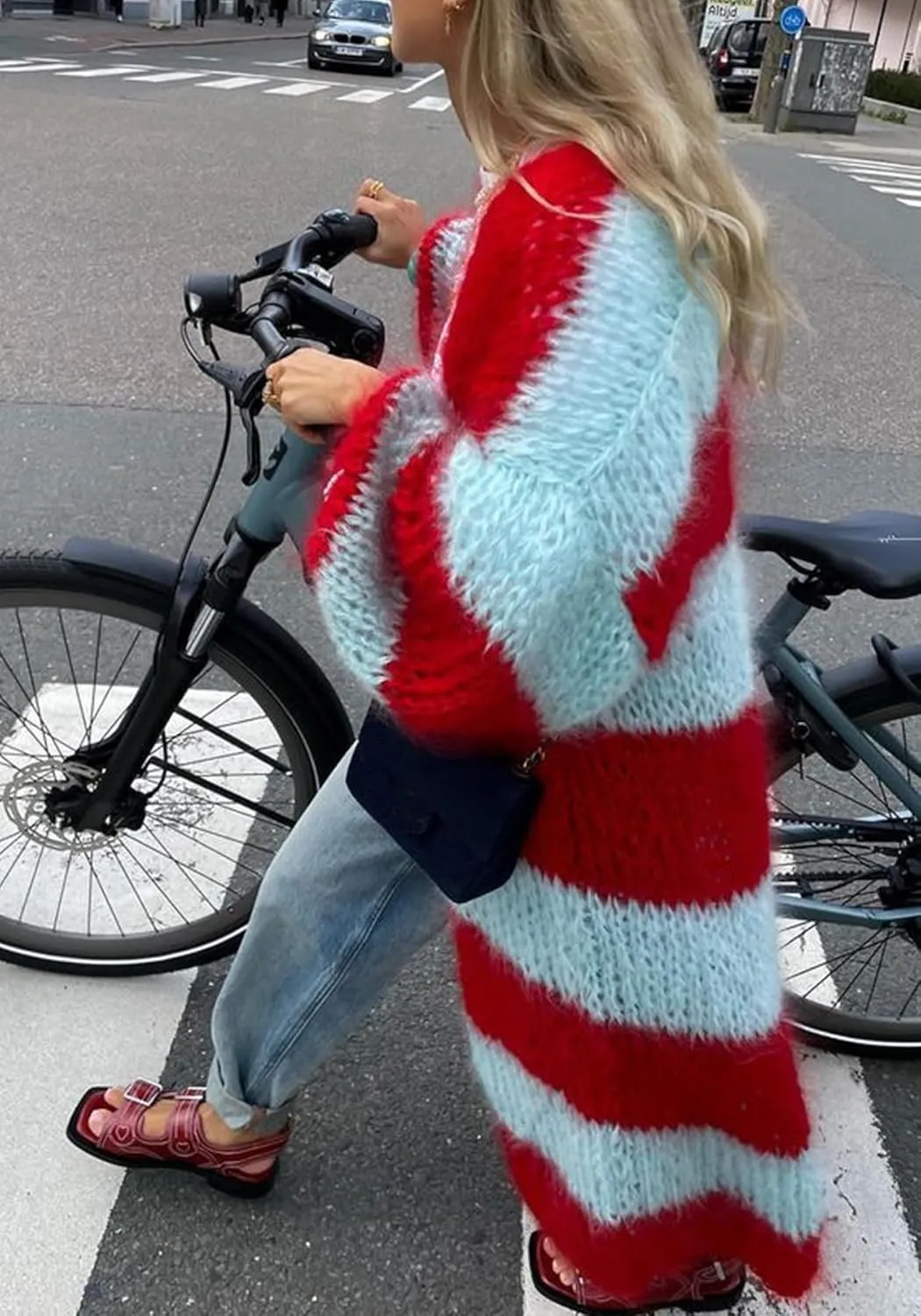 LETSVDO Women's Color Block Long Cardigan Open Front Oversized Striped Knit Slouchy Duster Chunky Sweater Coat