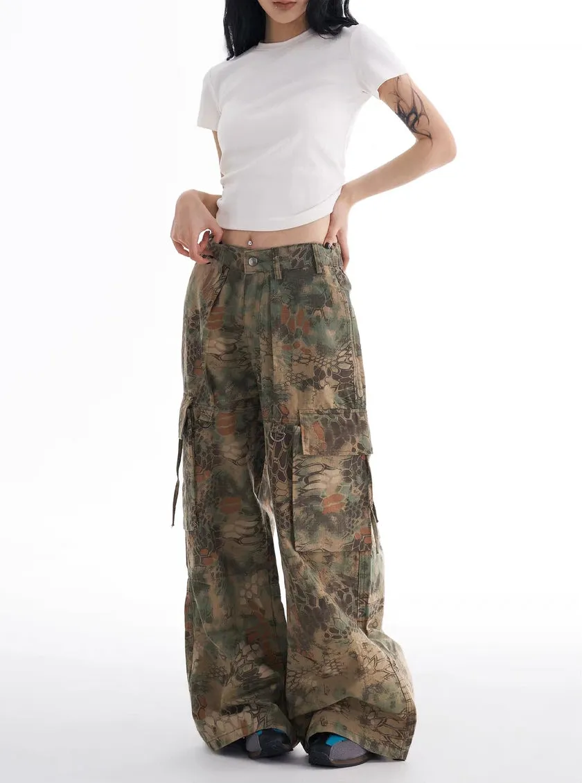 Tactical Camo Wide-Leg Cargo Pants