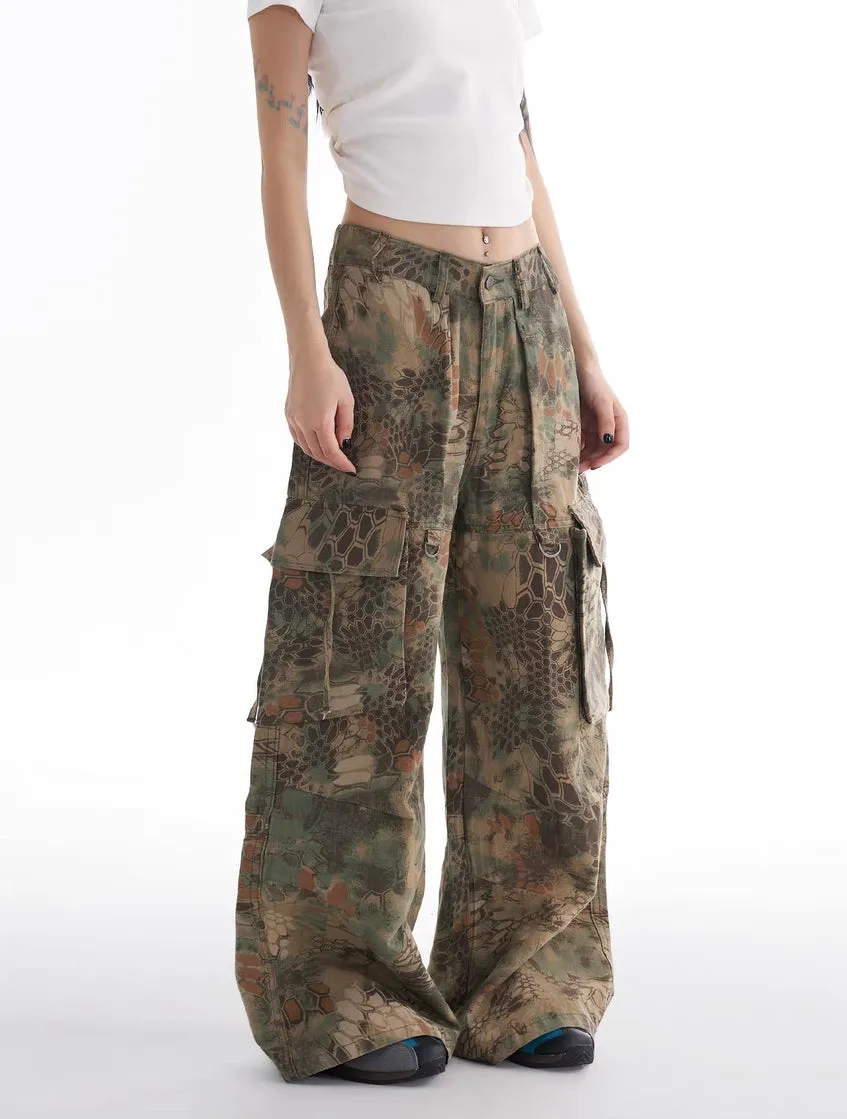 Tactical Camo Wide-Leg Cargo Pants