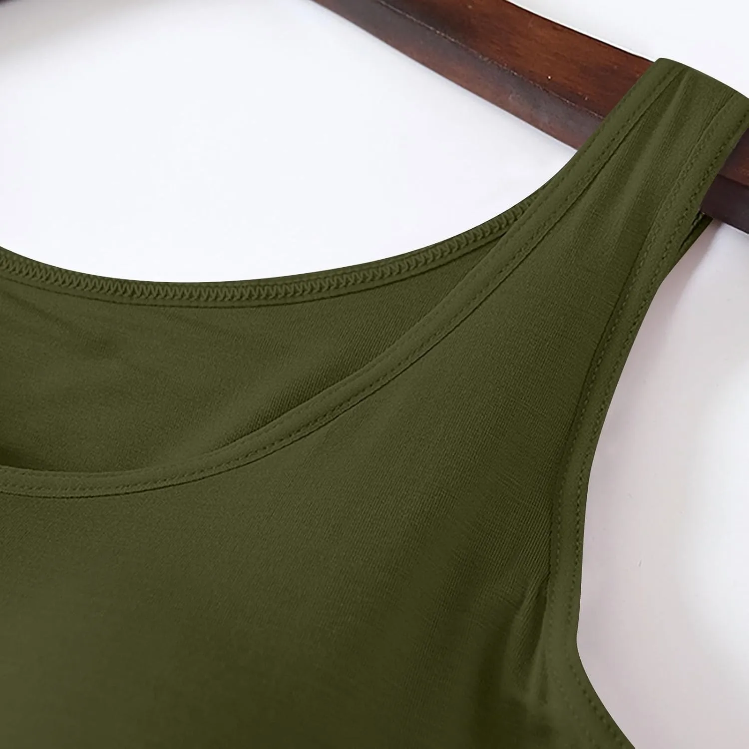 Tank Top with Built in Bra for Women Wide Strap Workout Lingerie Camisoles Slim Fit Basic Athletic Shelf Bra