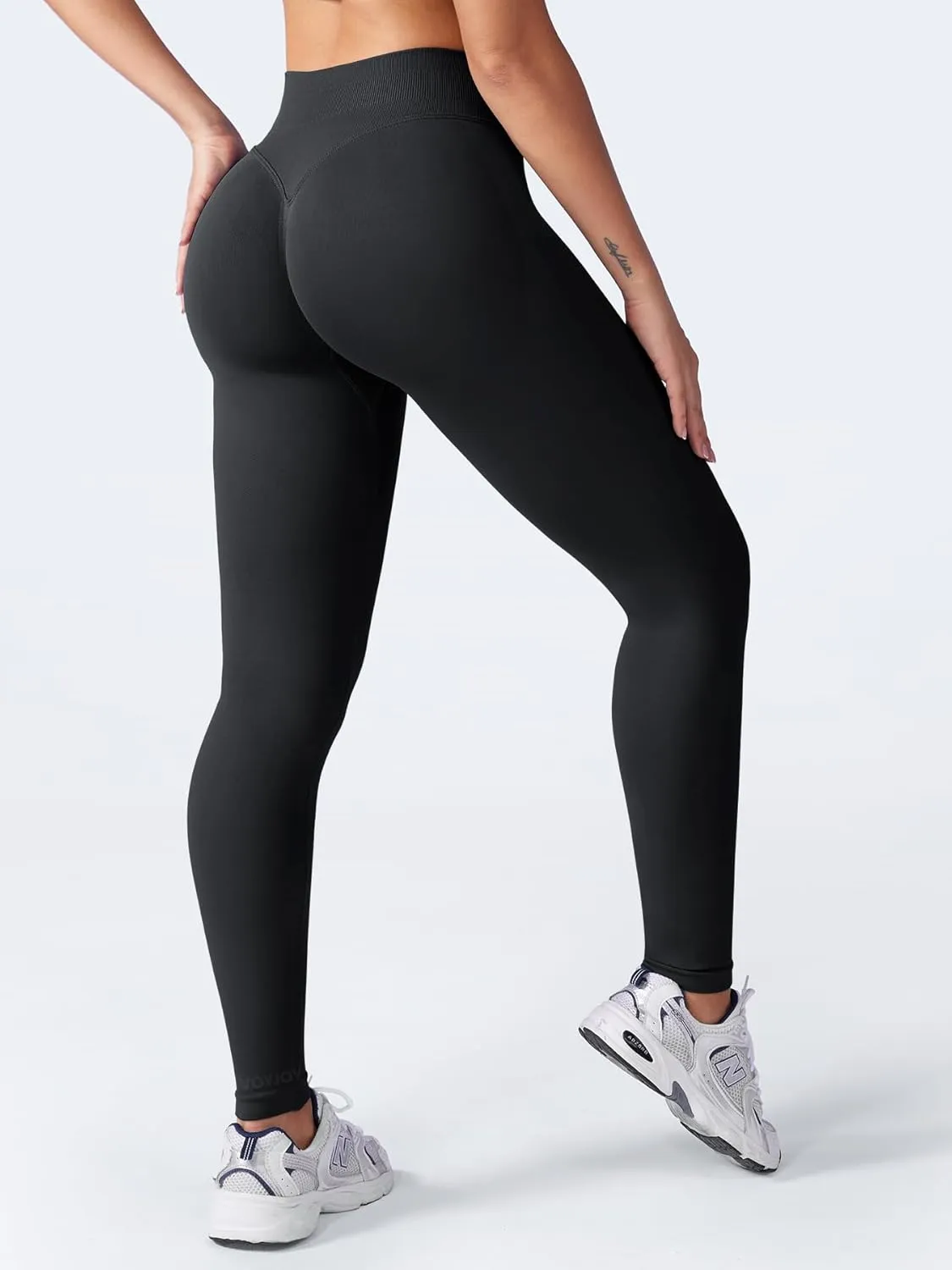 VOYJOY Women Seamless Impact Leggings Scrunch Workout Leggings Medium Waist Tummy Control Butt Lifting Gym Yoga Pants