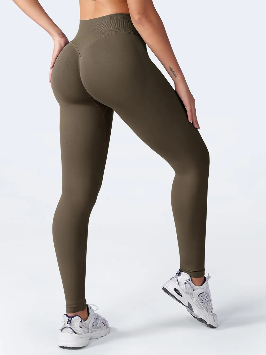 VOYJOY Women Seamless Impact Leggings Scrunch Workout Leggings Medium Waist Tummy Control Butt Lifting Gym Yoga Pants