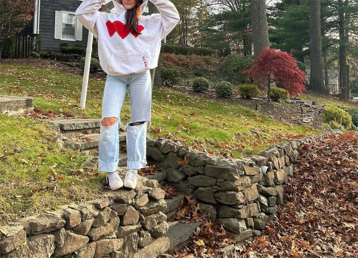 Women Y2K Vintage Graphic Hoodies Sweatshirt Oversized Long Sleeve Heart Pullover Top Aesthetic Streetwear